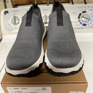 L.L. Bean women’s Gray Slip-On Shoes